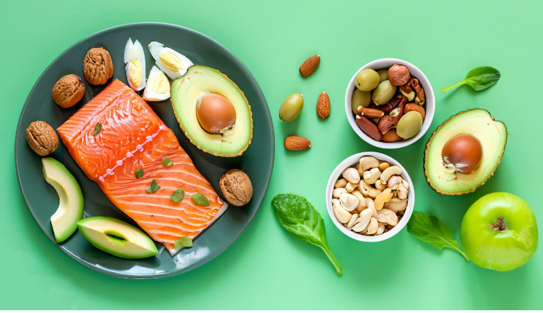 Sprievodca trendovými diétami: Keto, vegánske a prerušované pôsty pre seniorov
