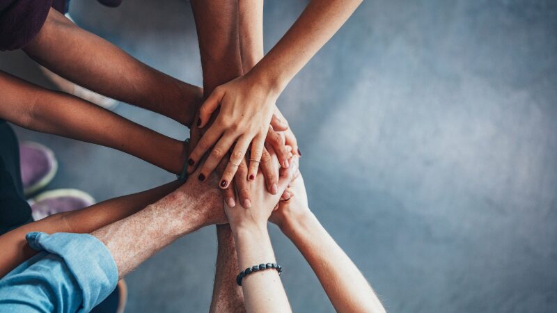 Benefity – kľúč k udržaniu opatrovateľského personálu
